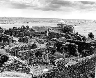 THE CURSED CITY OF TUGLAQ: THE TUGLAQABAD FORT