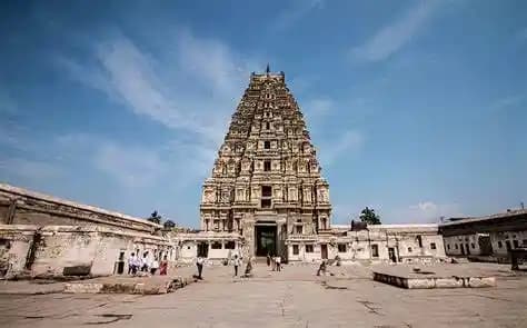 Virupaksha Temple: The Oldest Functioning temple of India